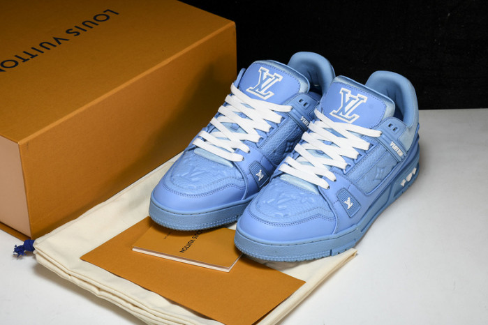 LV SNEAKER LOW  10301