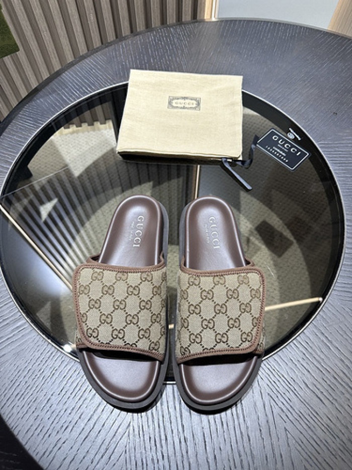 Gv*c slippers
