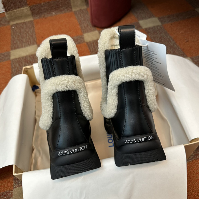 LV BOOTS FOR-LV157