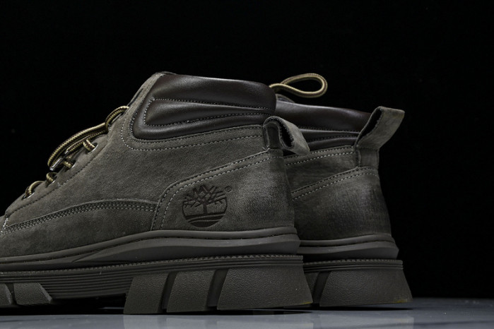 Timb**1*nd sneaker  tbl-05