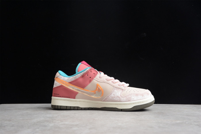 Social Status x Nk SB Dunk High Pro DJ1173-600
