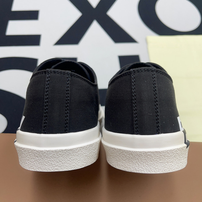 BUR  SNEAKER
