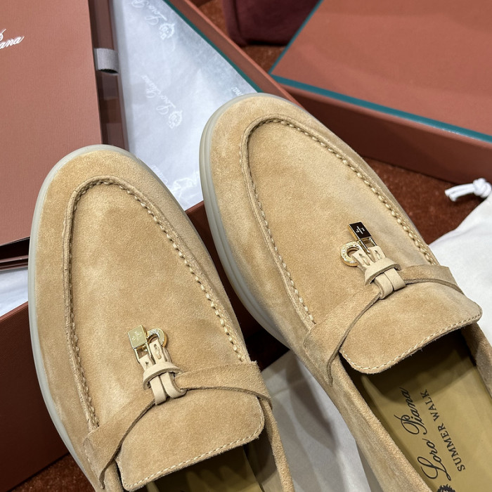 L0R0 P1ANA SNEAKER