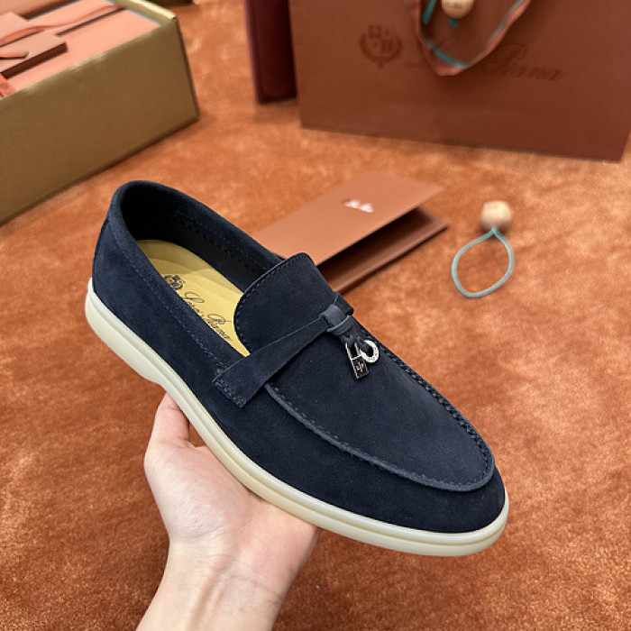 L0R0 P1ANA SNEAKER