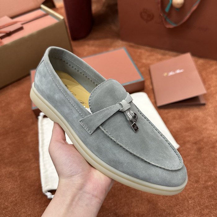 L0R0 P1ANA SNEAKER