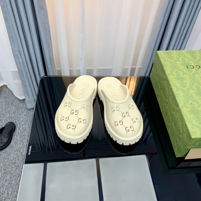 Gv*c slippers