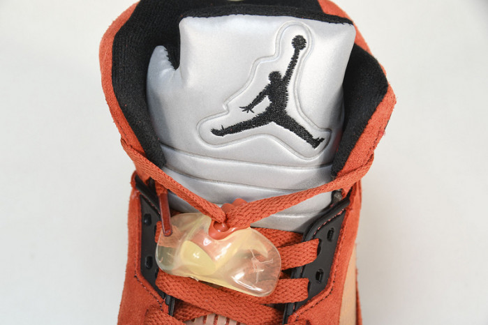 Air Jordan 5  WMNS DUNK ON MARTS 2023 DD9336-800