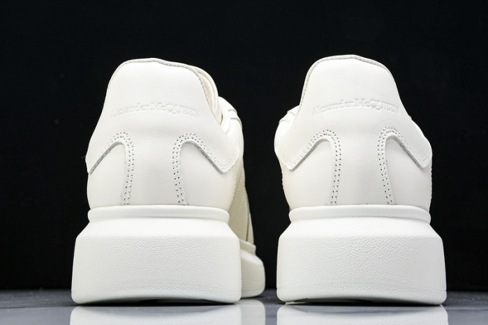 MQ Sneakers