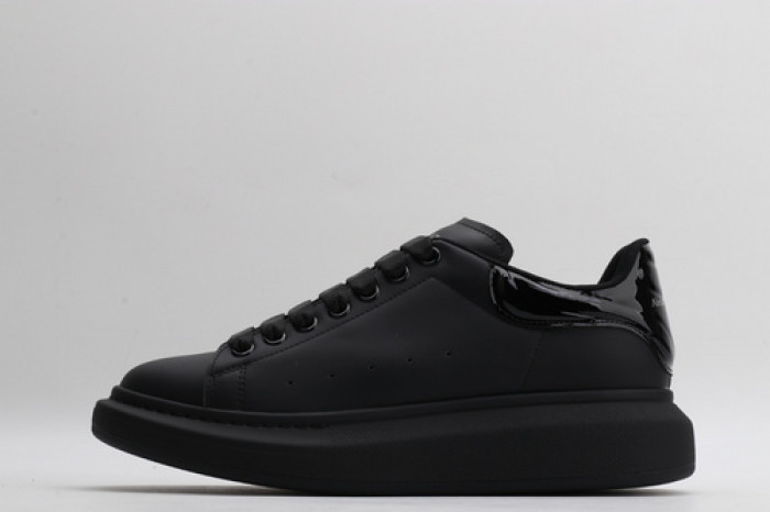 MQ Sneakers