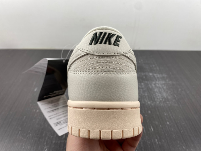 Nike Dunk Low “Light Orewood Brown  DZ2538-100