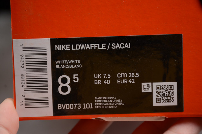 Nike LDV waffle Sacai White BV0073-101