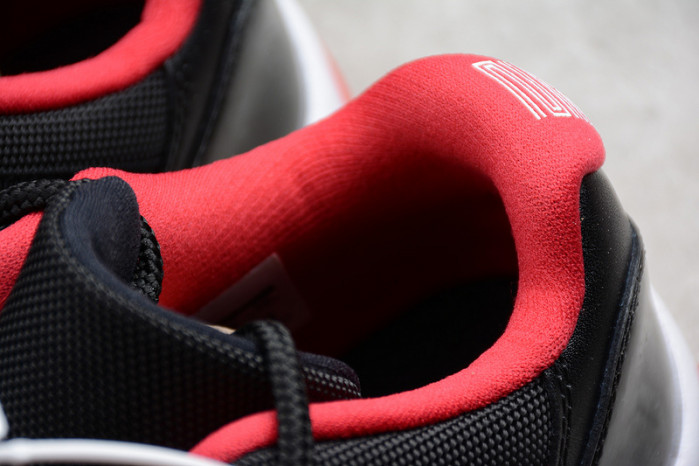 Jordan 11 Retro Low Bred  528895-012