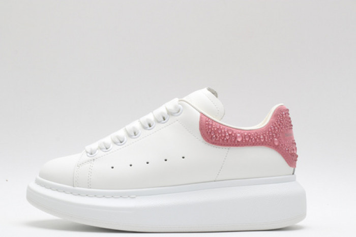 MQ Sneakers